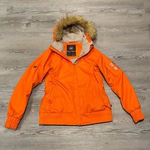 686 SixEightSix Mannual InfiDry Hooded Snowboarding Ski Jacket Women’s Small